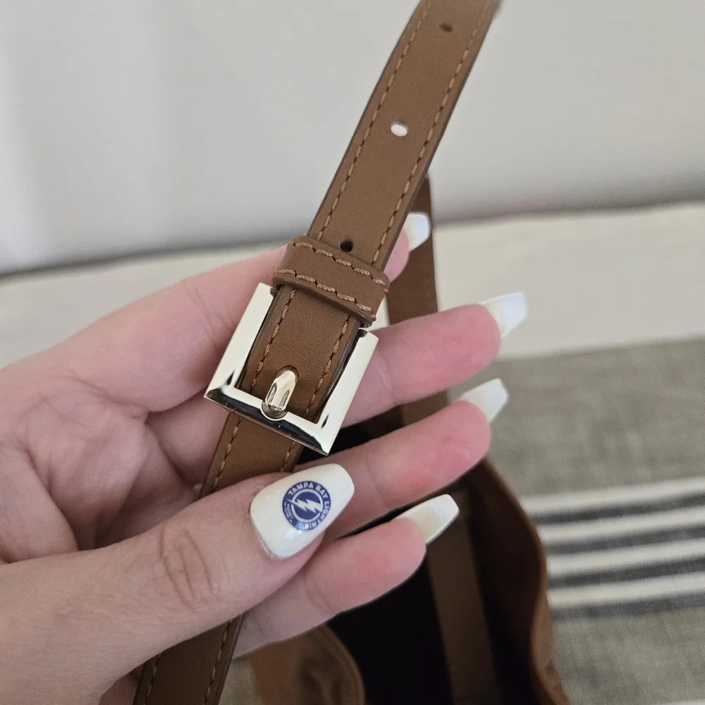 Ted Baker Myloo Leather Crossbody Bag - Picture 12 of 14